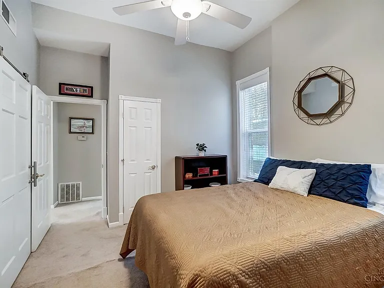2116 Fulton Ave #13 — Photo 9
