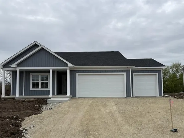 405 Ridge Court, Orfordville, WI 53576