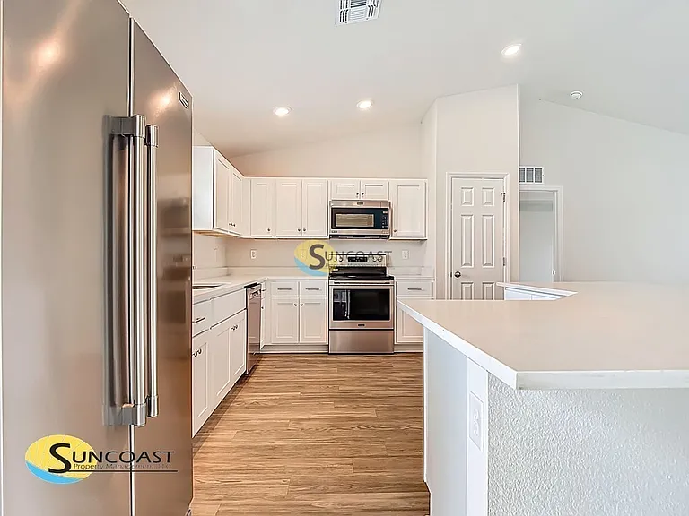 7005 Hemlock Crse — Photo 37