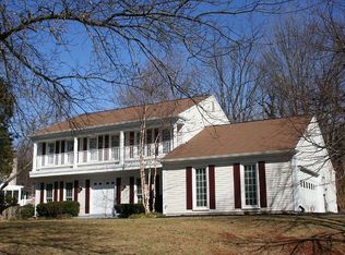 1 Coleman Ln, Sterling, VA 20165