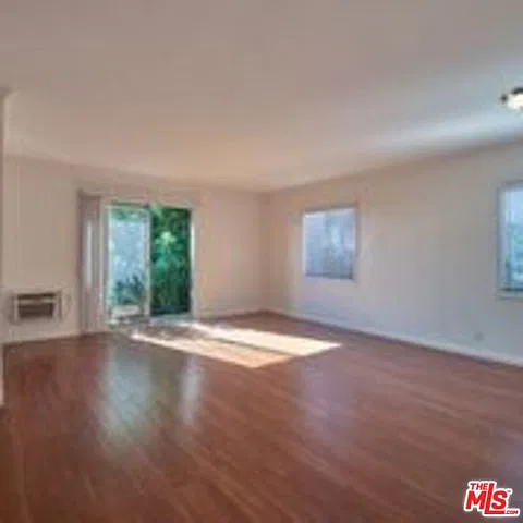 2 bed, 2.0 bath, $2,495 — Photo 3