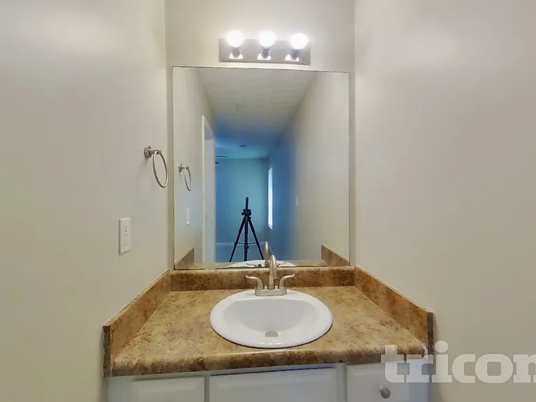 1030 Weatherwood Pl — Photo 14