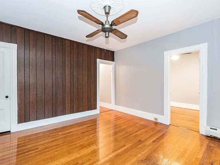 7 Mulford St #3 — Photo 9
