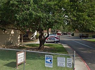 1240 Jefferson Ave, Seguin, TX 78155
