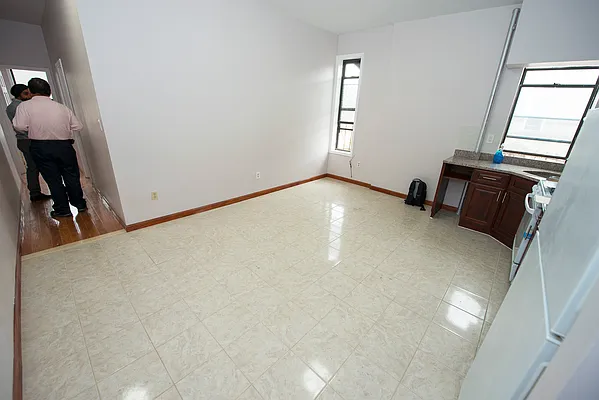 Rented by Site Realty Services | media 24