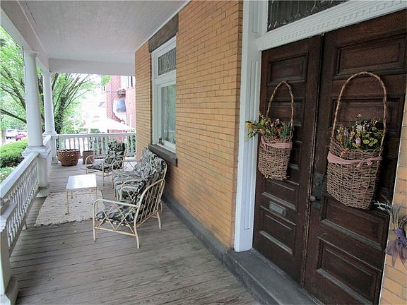 4th image of 536 N Maple Ave