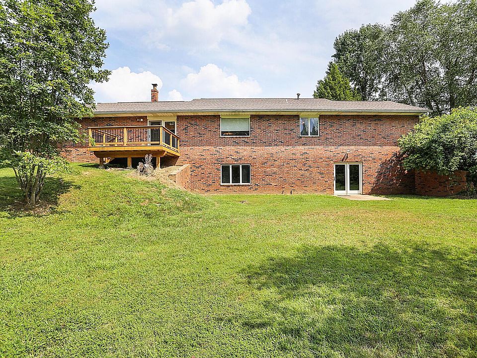 445 Piggott Ln, Alton, IL 62002 Zillow