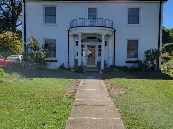 311 E Moulton St, Hickman, KY 42050