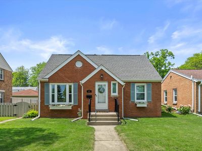 155 Glenview AVENUE, Wauwatosa, WI, 53213