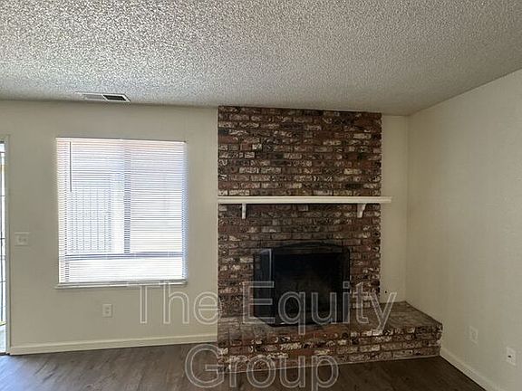 3rd image of 1734 E Laura Ave