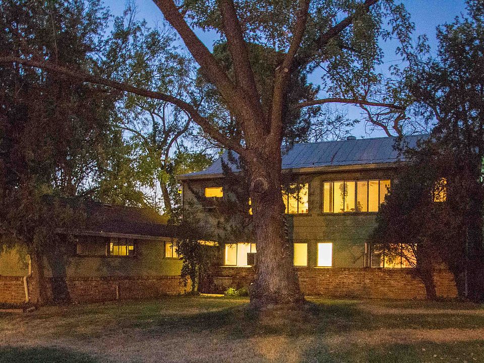1st image of 3015 Crest Haven Dr