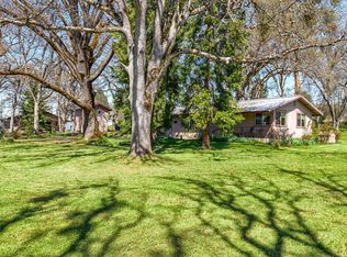 599 Ball Rd, Eagle Point, OR 97524