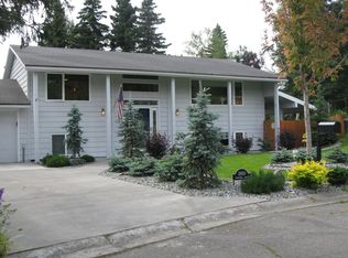 3850 Shannon Cir, Anchorage, AK 99508