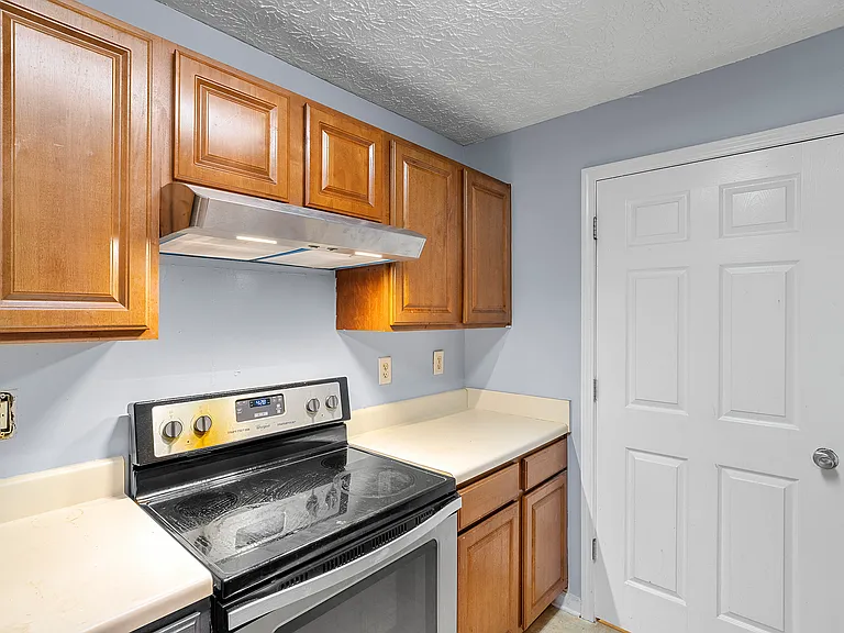 6303 Waldrop Pl — Photo 12