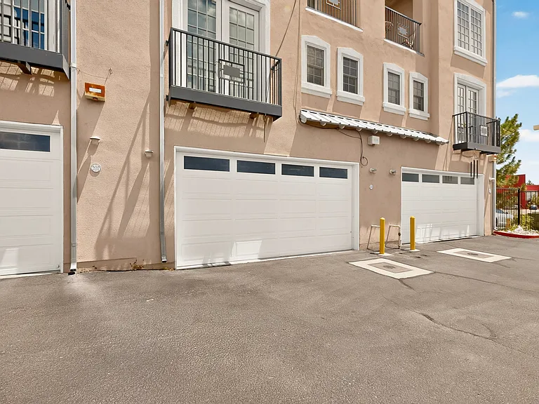 1900 Central Ave SW #203 — Photo 53