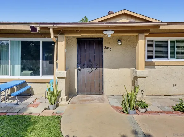8035 Calle Fanita, Santee, CA 92071