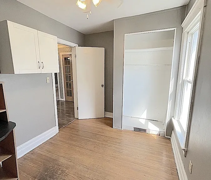 503 Crawford Ave #UPPER — Photo 7