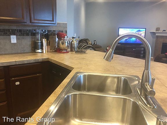 3rd image of 2417 Charter Ln SW