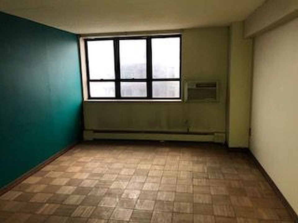 1st image of 301 W 110th St APT 7V