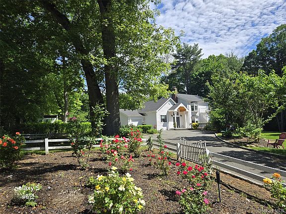 2nd image of 249 Cold Spring Road