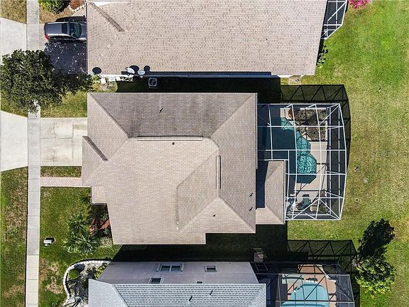 4th image of 12781 Enclave Dr