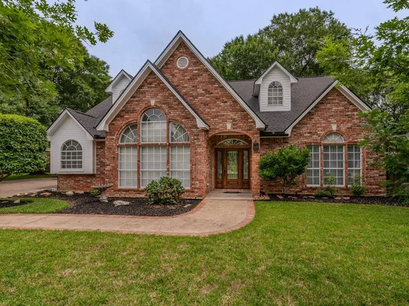 12710 Satinwood Ln, Beaumont, TX 77713