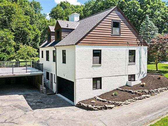 5th image of 6311 Iris Ave