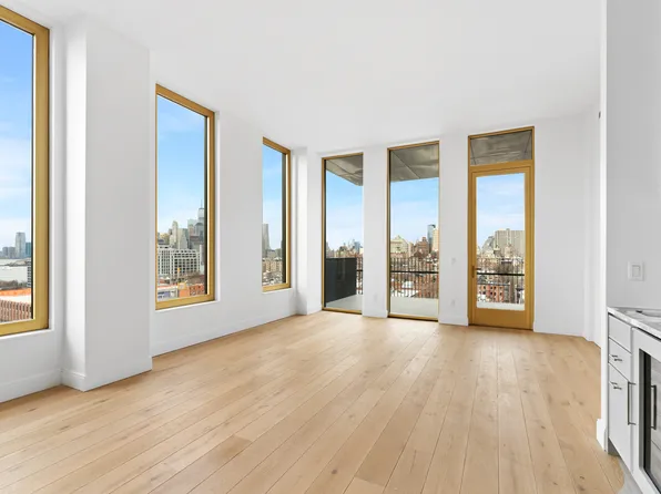 347 Henry Street image 5 of 25