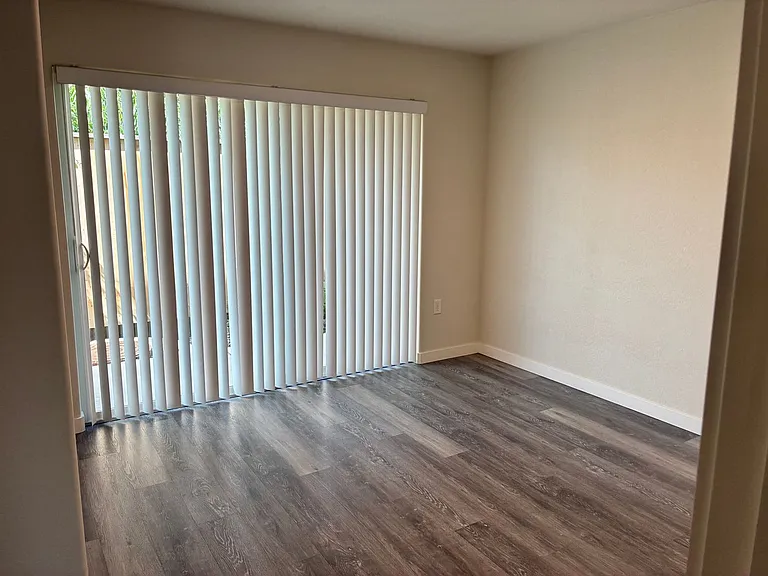 1981 Sky Park Dr — Photo 21