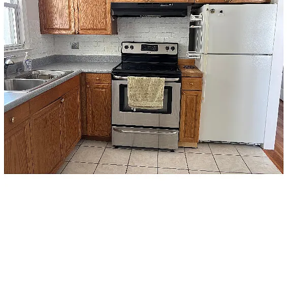 56 Hollister St — Photo 1
