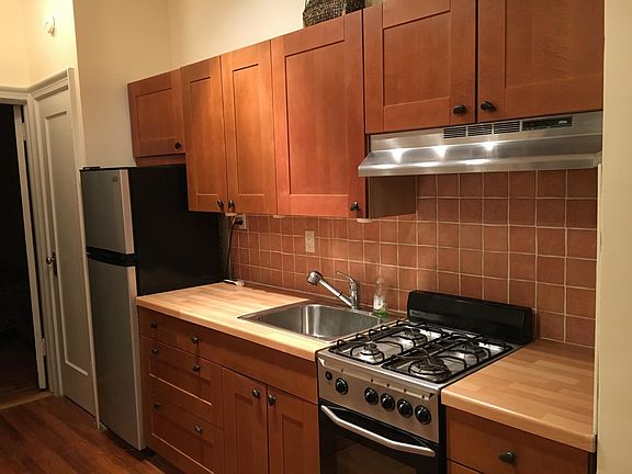 3rd image of 8735 Bay Pkwy #4E