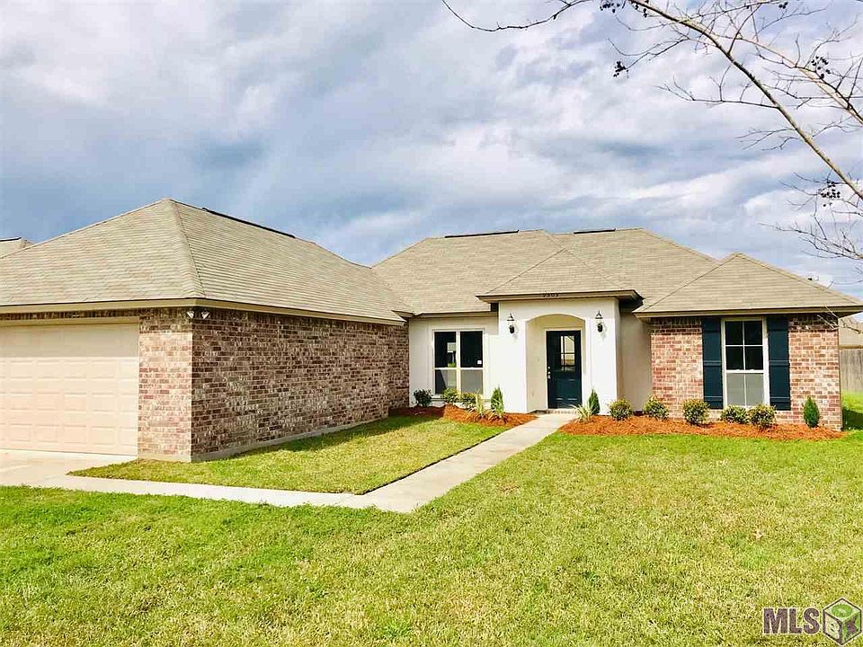 2nd image of 9303 Cypress Lake Dr