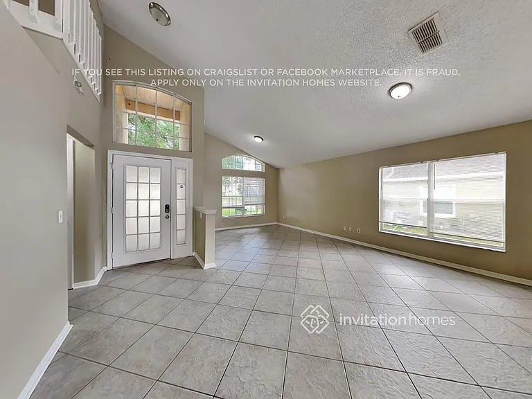403 Steamboat Blvd — Photo 5