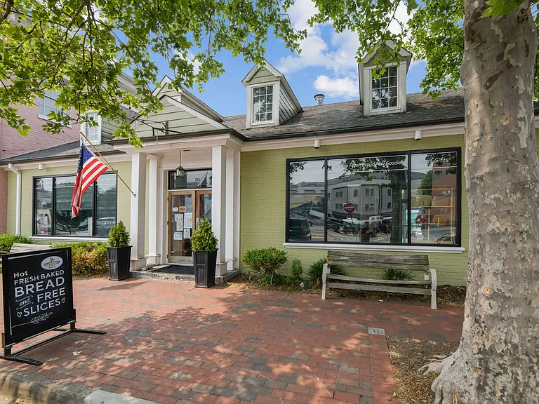 Townes at Herndon — Photo 44