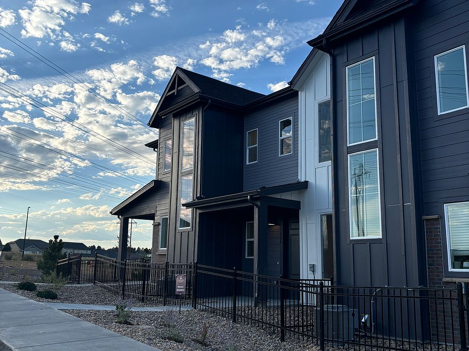 View from front sidewalk