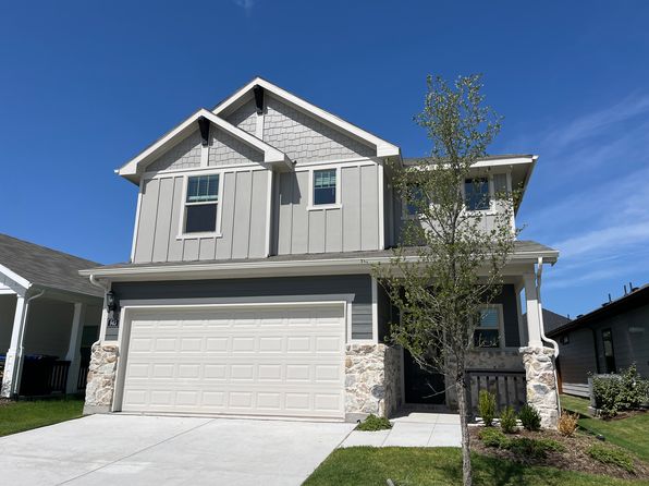 945 Summer Dr