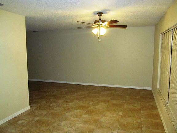 5th image of 5280 Montserrat Dr