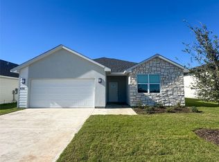 430 Lucy Rd, Greenville, TX 75402