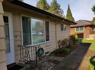 704 NE Donelson Rd, Hillsboro, OR 97124