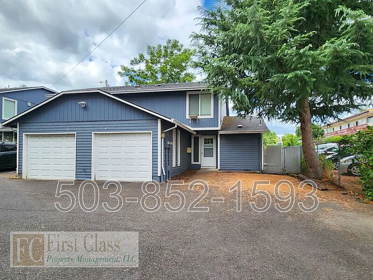 4319 SE 37th Ave — Photo 1