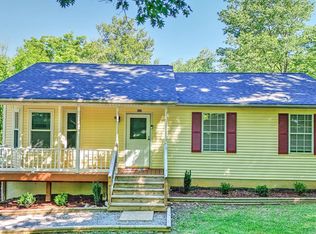 503 Gray Fox Rd, Harpers Ferry, WV 25425