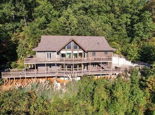 418 Old Rockhouse Rd, Greenville, SC 29609