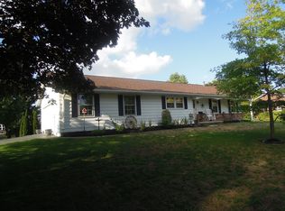 20 Madison Ave, Le Roy, NY 14482