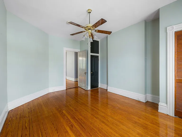 1206 Park Ave — Photo 3