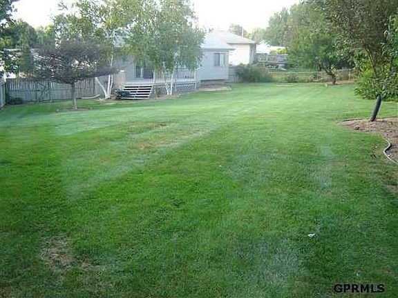 3rd image of 13201 Chandler Ct