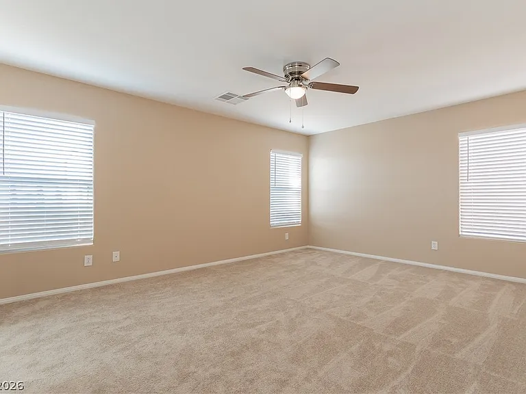 11705 Grotta Azzurra Ave — Photo 21