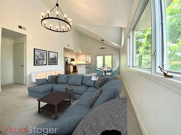 2nd image of 170 S Jackson St APT 204
