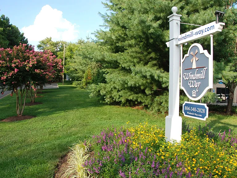 Windmill Way — Photo 1