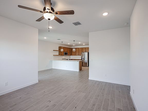 4th image of 7980 W Frier Dr