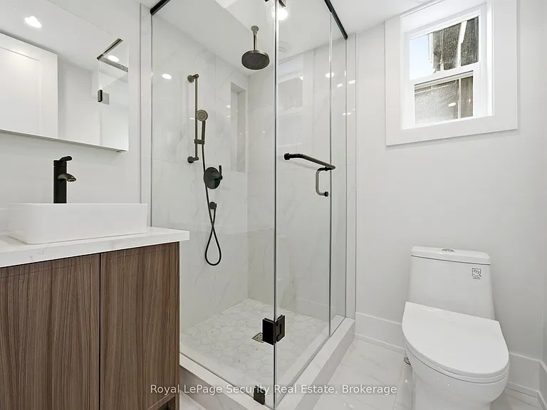 21 Belmont St #2 — Photo 11